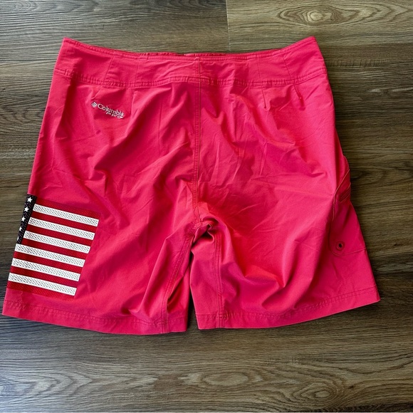 Columbia Men PFG Size 40 Red American Flag Drawstring Board Shorts Fishing Beach - Picture 6 of 9